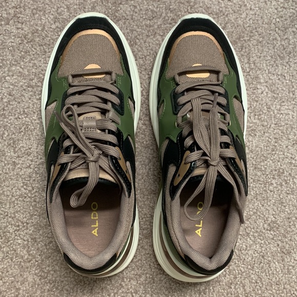 ALDO | Createv2 Dad Sneaker with Jogger sole - Size 7.5 - Picture 5 of 7